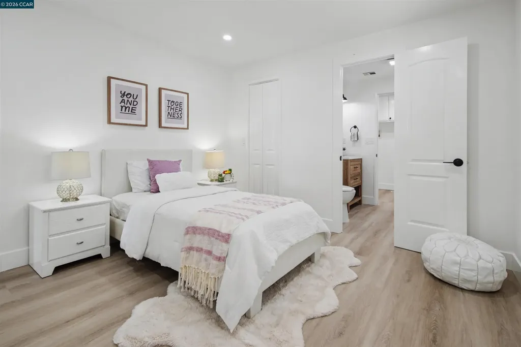 301 Avenida Flores Pacheco CA 94553