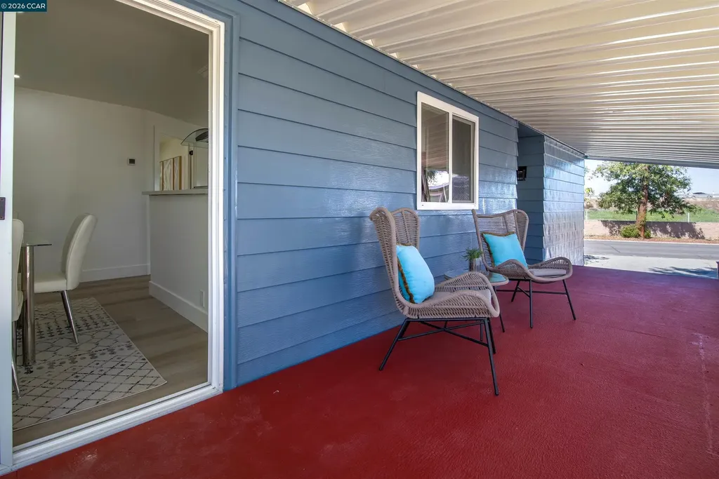 301 Avenida Flores Pacheco CA 94553