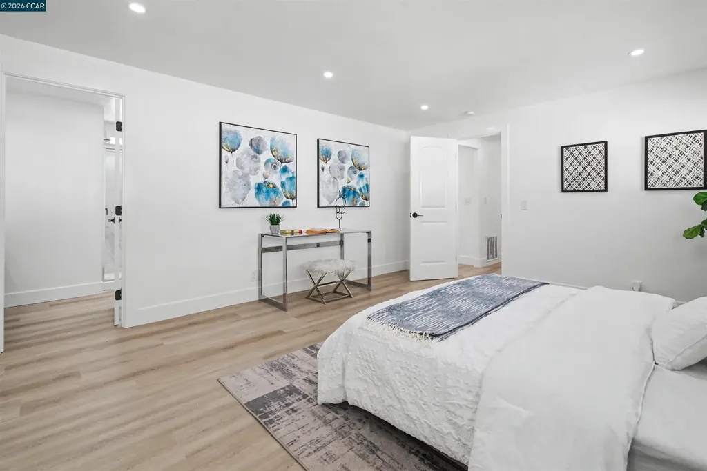 301 Avenida Flores Pacheco CA 94553