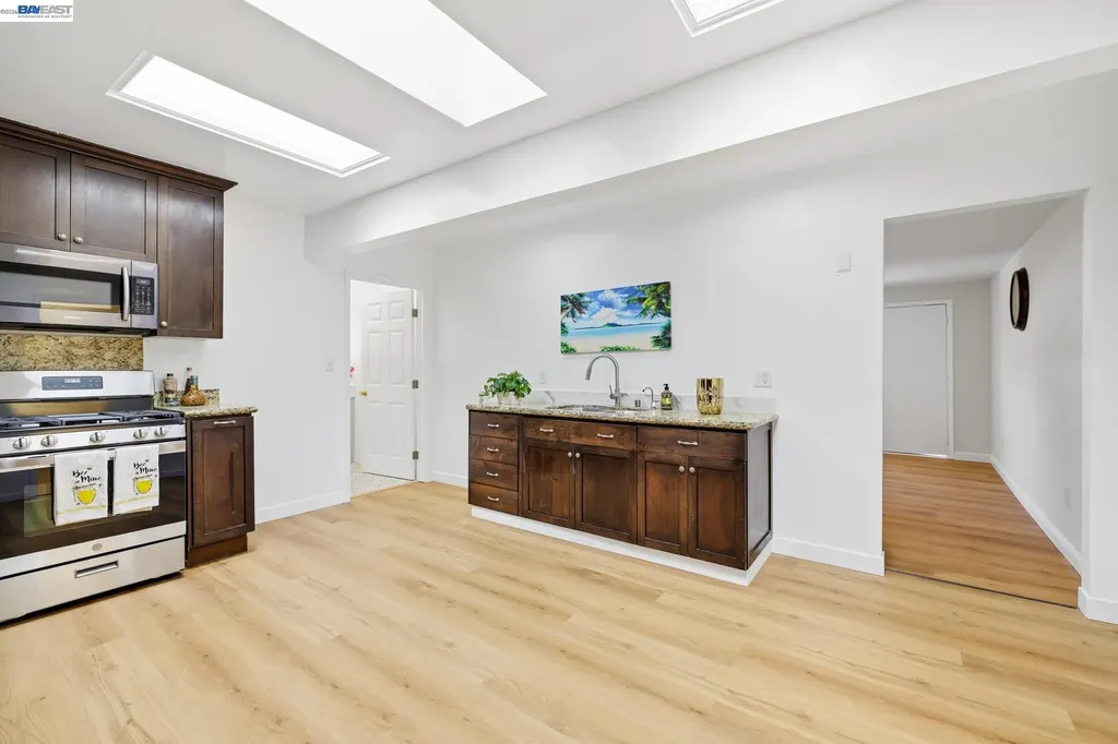 2491 Avenue 133rd San Leandro CA 94577