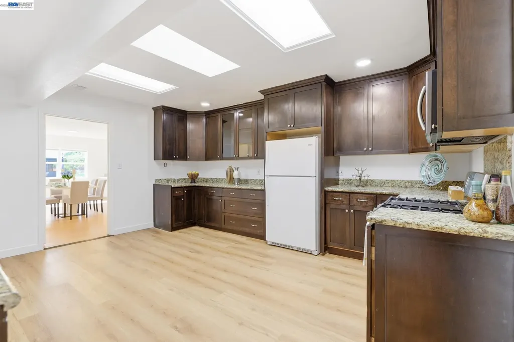 2491 Avenue 133rd San Leandro CA 94577