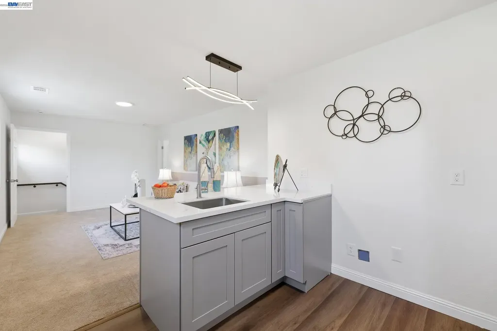 2491 Avenue 133rd San Leandro CA 94577