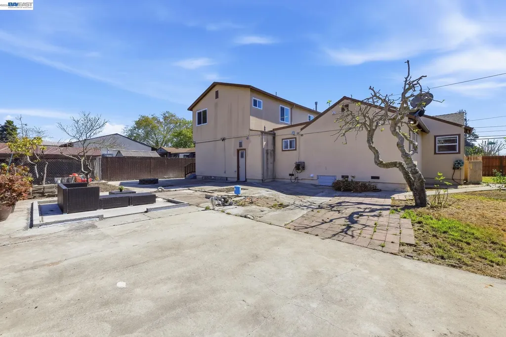 2491 Avenue 133rd San Leandro CA 94577