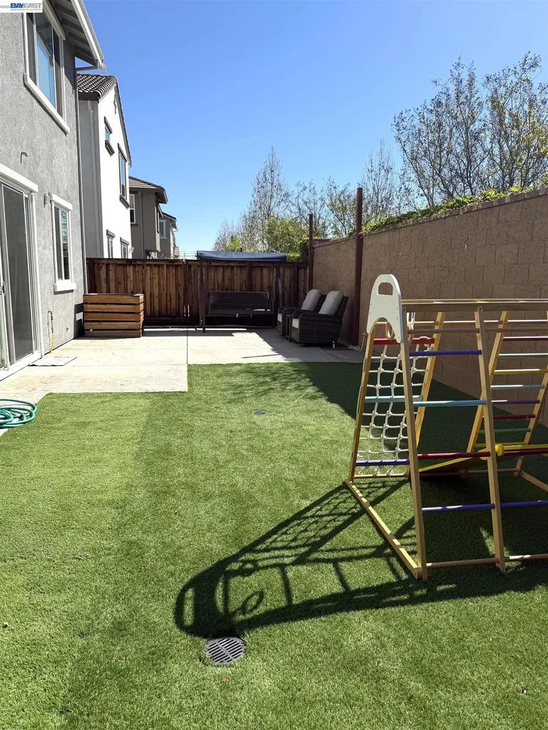 204 Wooley Creek Way Brentwood CA 94513