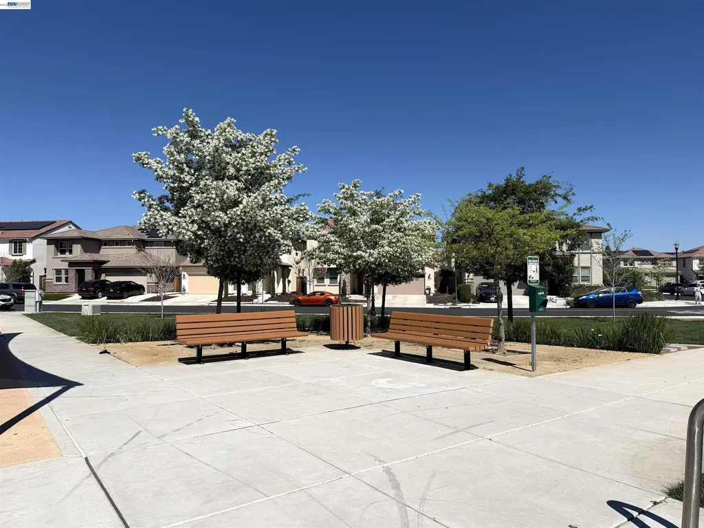 204 Wooley Creek Way Brentwood CA 94513