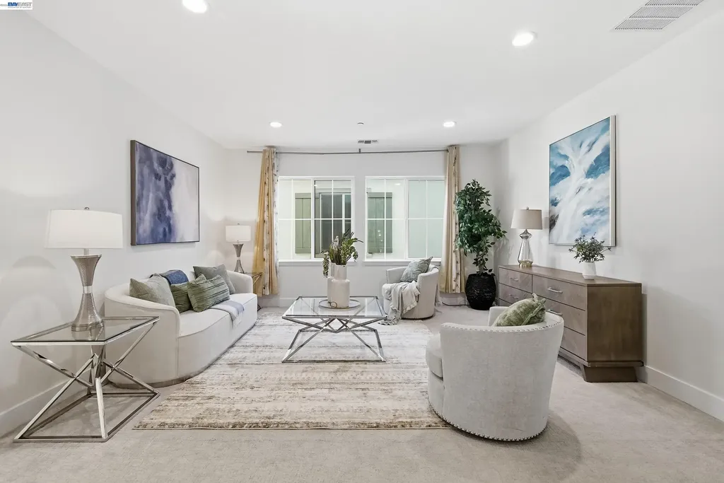 39418 Darner Newark CA 94560