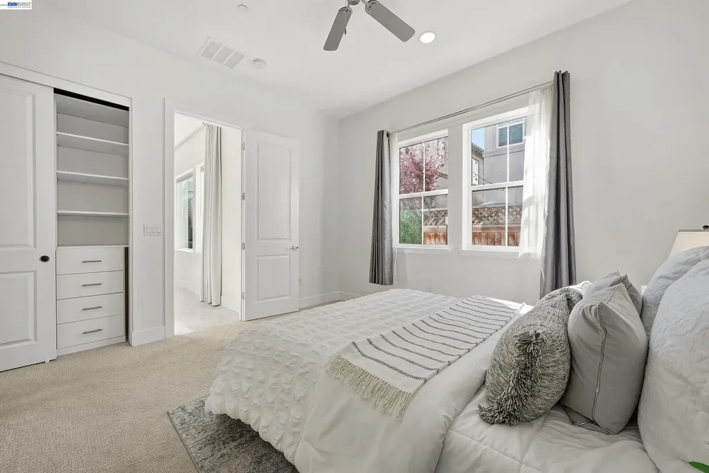 39418 Darner Newark CA 94560