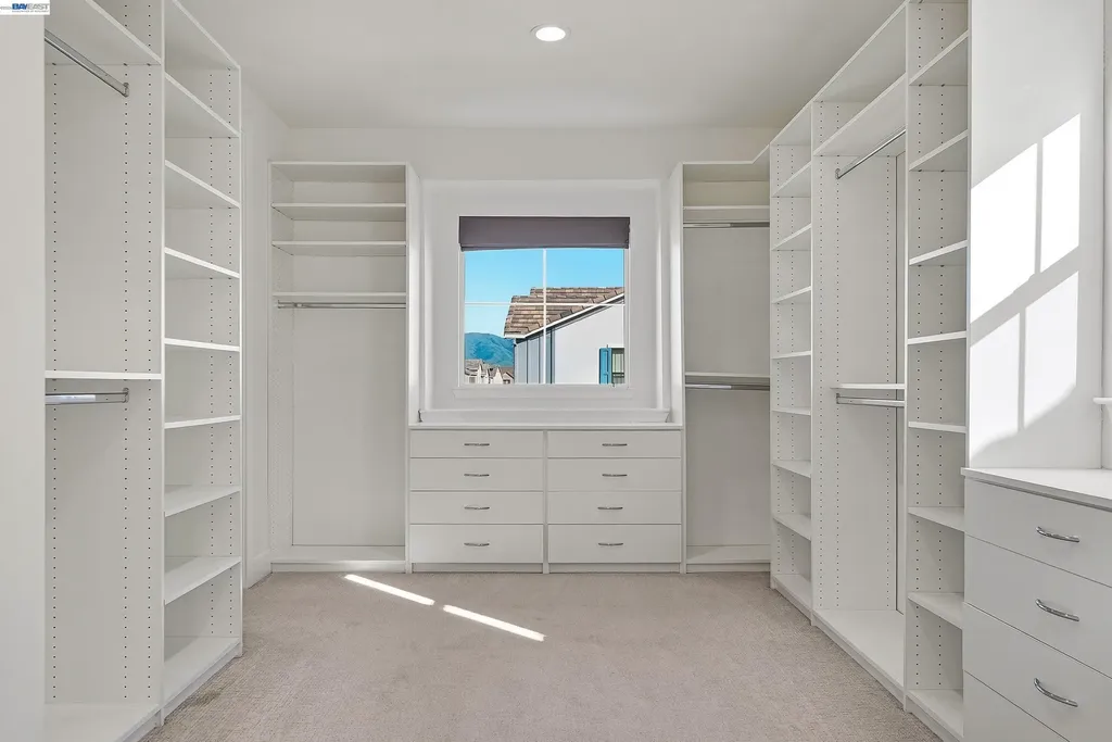 39418 Darner Newark CA 94560