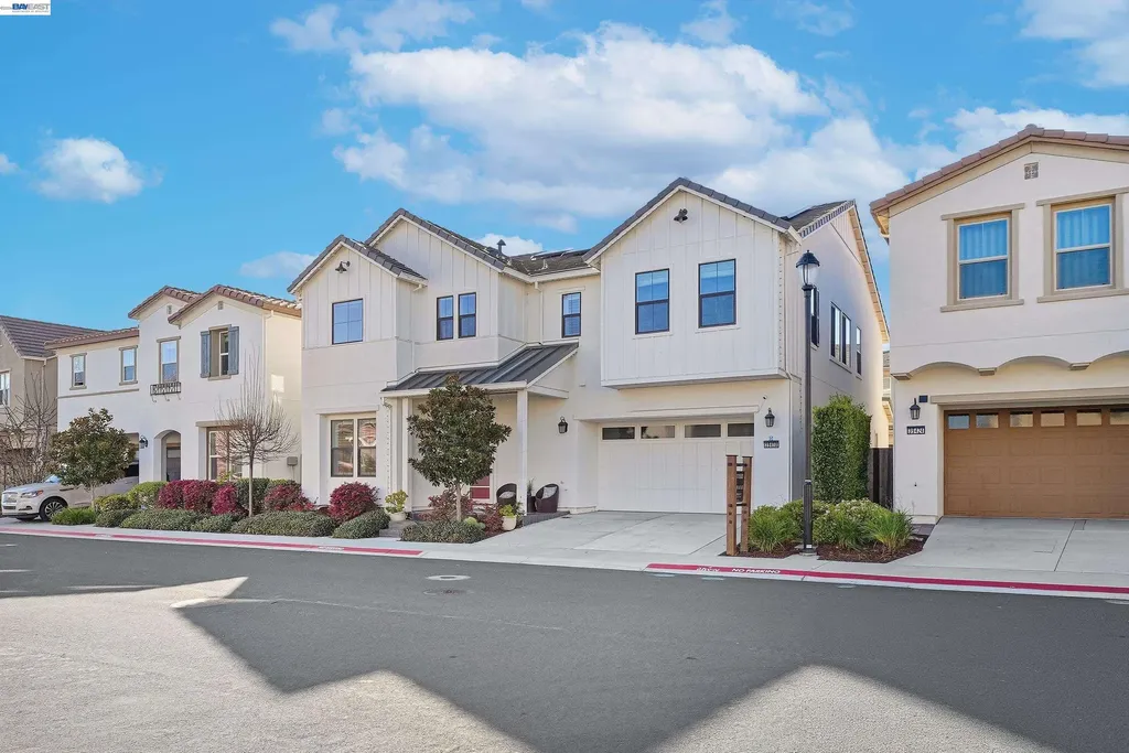 39418 Darner Newark CA 94560