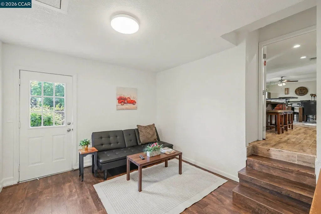2035 Sherman Drive Pleasant Hill CA 94523