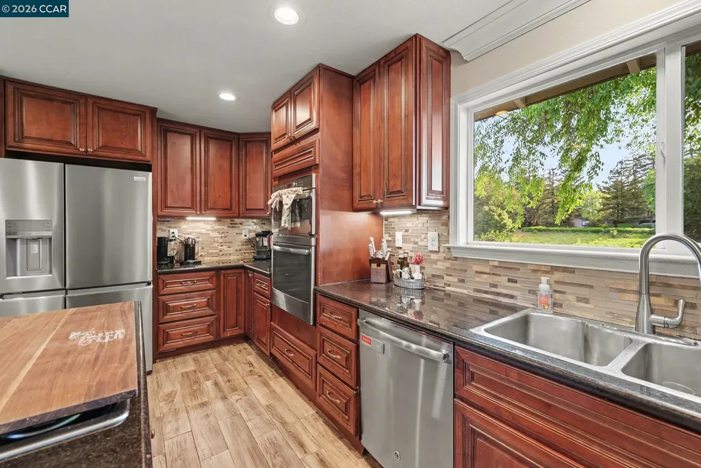 2035 Sherman Drive Pleasant Hill CA 94523