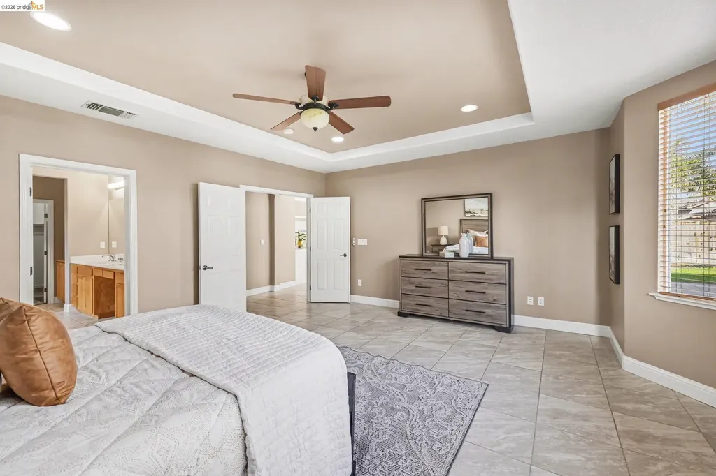 6372 Crystal Springs Circle Discovery Bay CA 94505