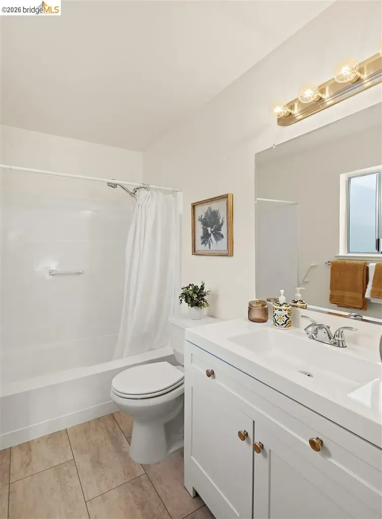 1144 Parkridge Drive Richmond CA 94803