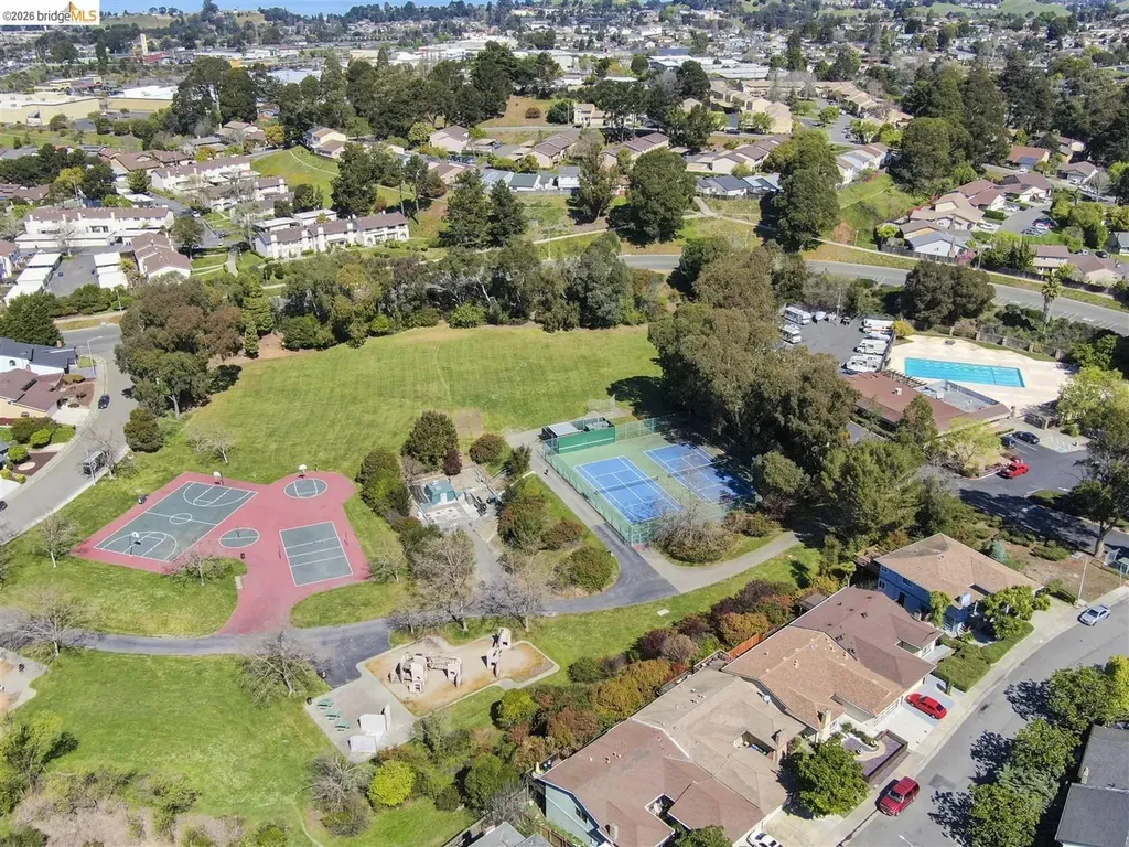 1144 Parkridge Drive Richmond CA 94803