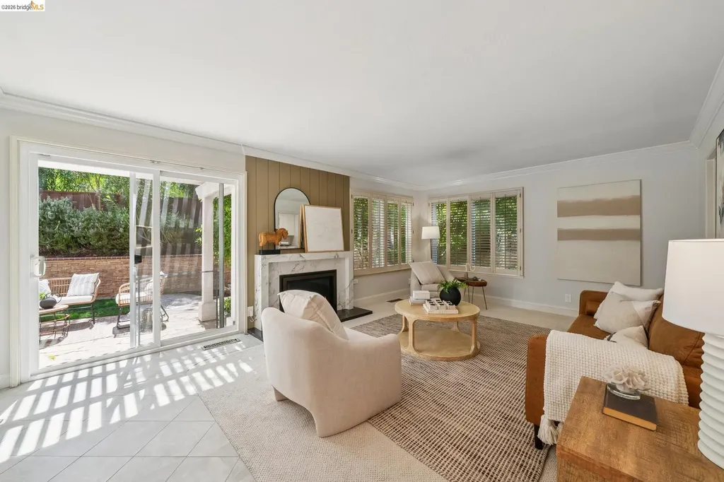1977 Woodbury Court Walnut Creek CA 94596