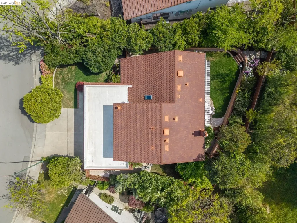 1977 Woodbury Court Walnut Creek CA 94596