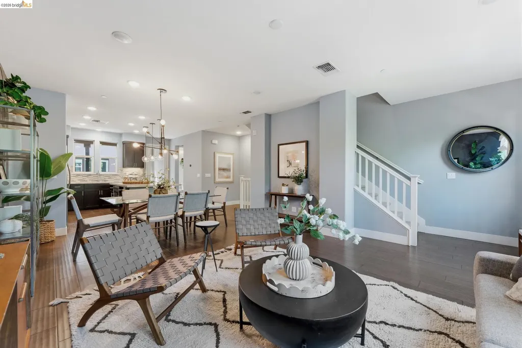489 Diller Street Alameda CA 94501