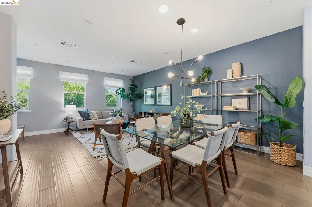 489 Diller Street Alameda CA 94501