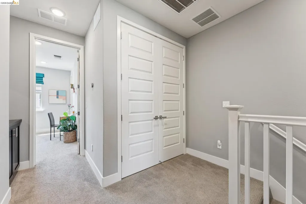 489 Diller Street Alameda CA 94501