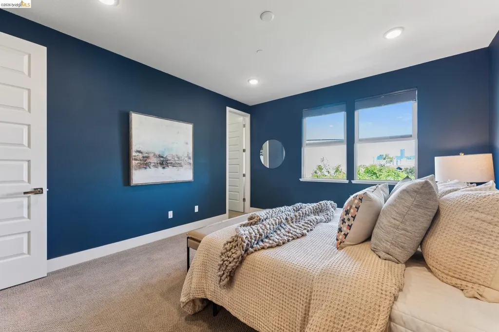 489 Diller Street Alameda CA 94501