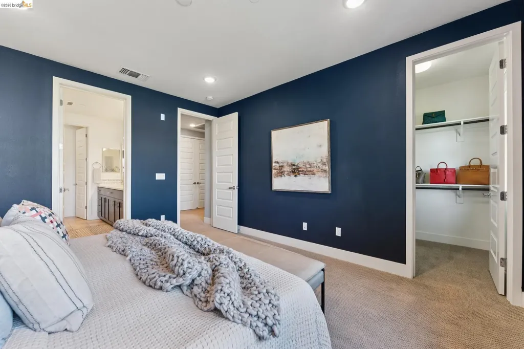 489 Diller Street Alameda CA 94501