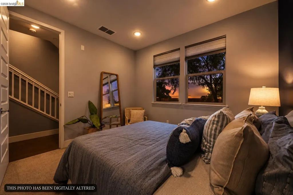 489 Diller Street Alameda CA 94501