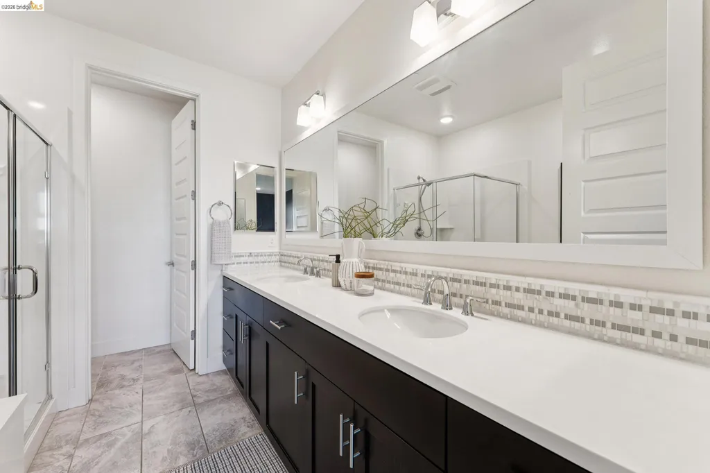 489 Diller Street Alameda CA 94501