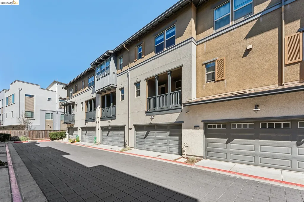 489 Diller Street Alameda CA 94501