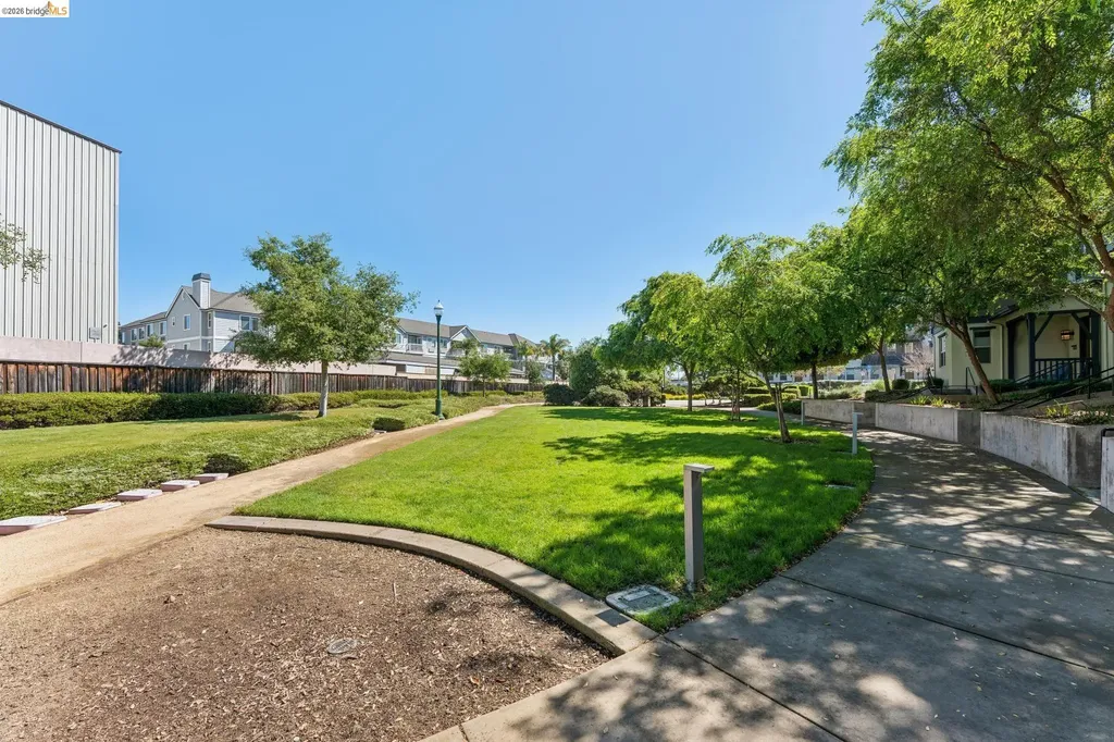 489 Diller Street Alameda CA 94501