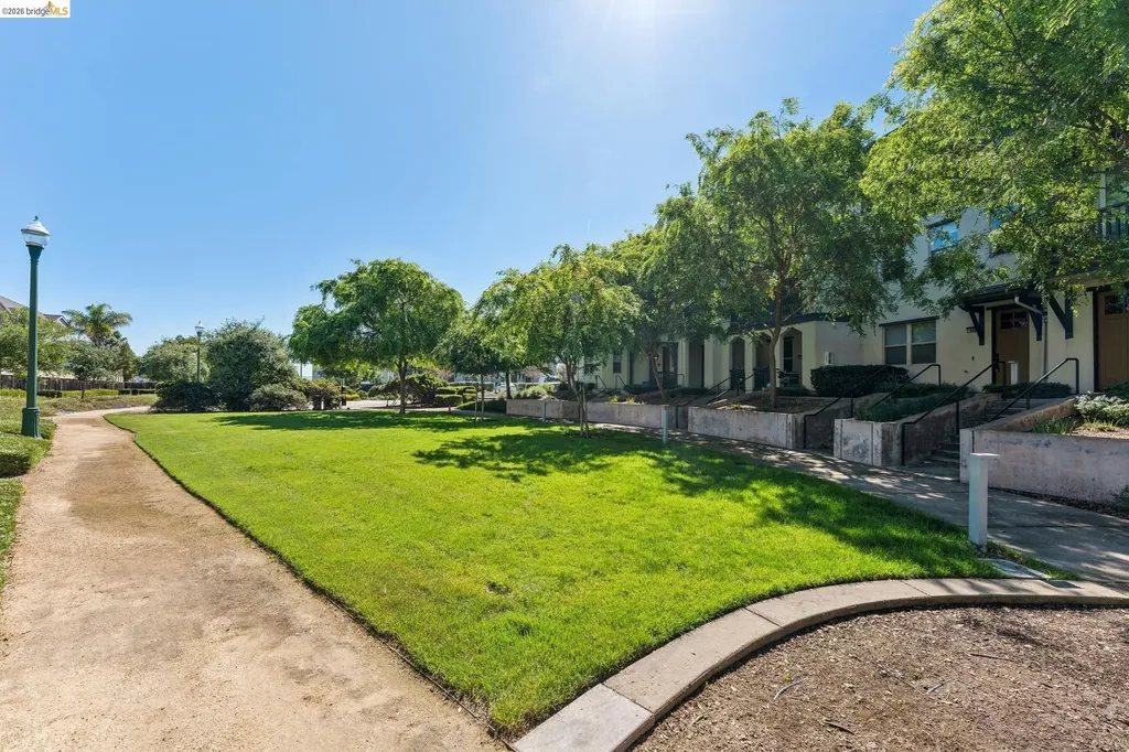 489 Diller Street Alameda CA 94501