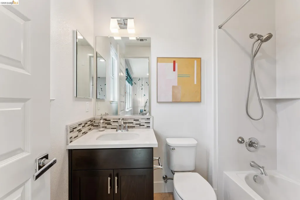489 Diller Street Alameda CA 94501