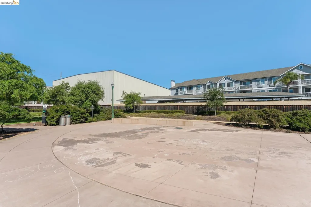 489 Diller Street Alameda CA 94501