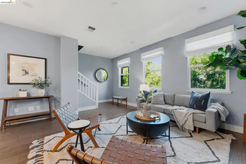 489 Diller Street Alameda CA 94501