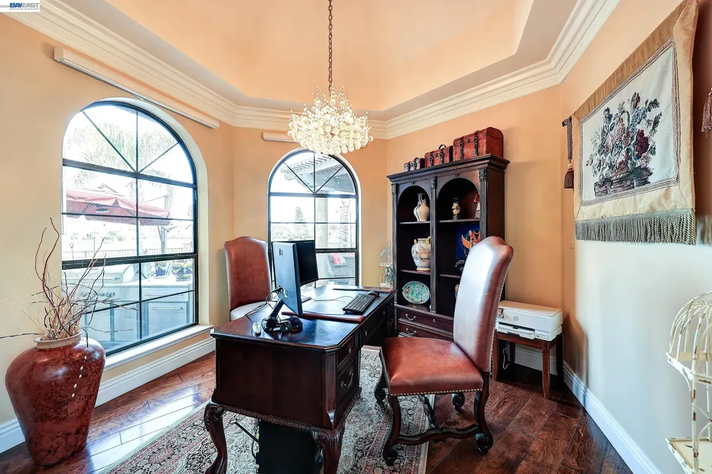 1310 Hampton Court Discovery Bay CA 94505