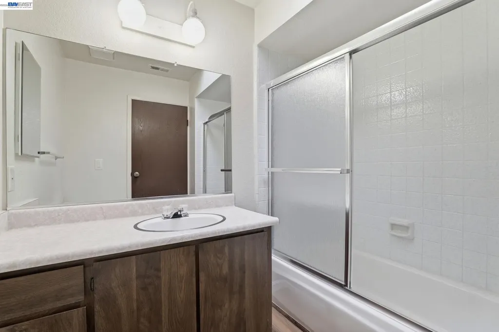 31213 Kimberly Court Union City CA 94587