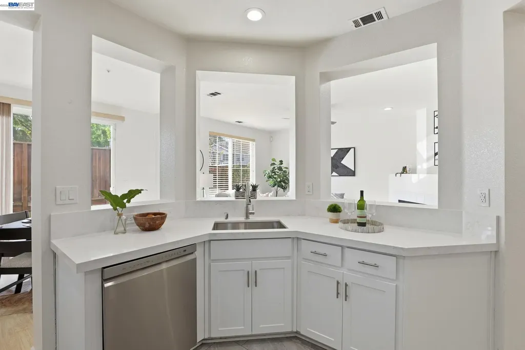 7318 Bower Lane Dublin CA 94568