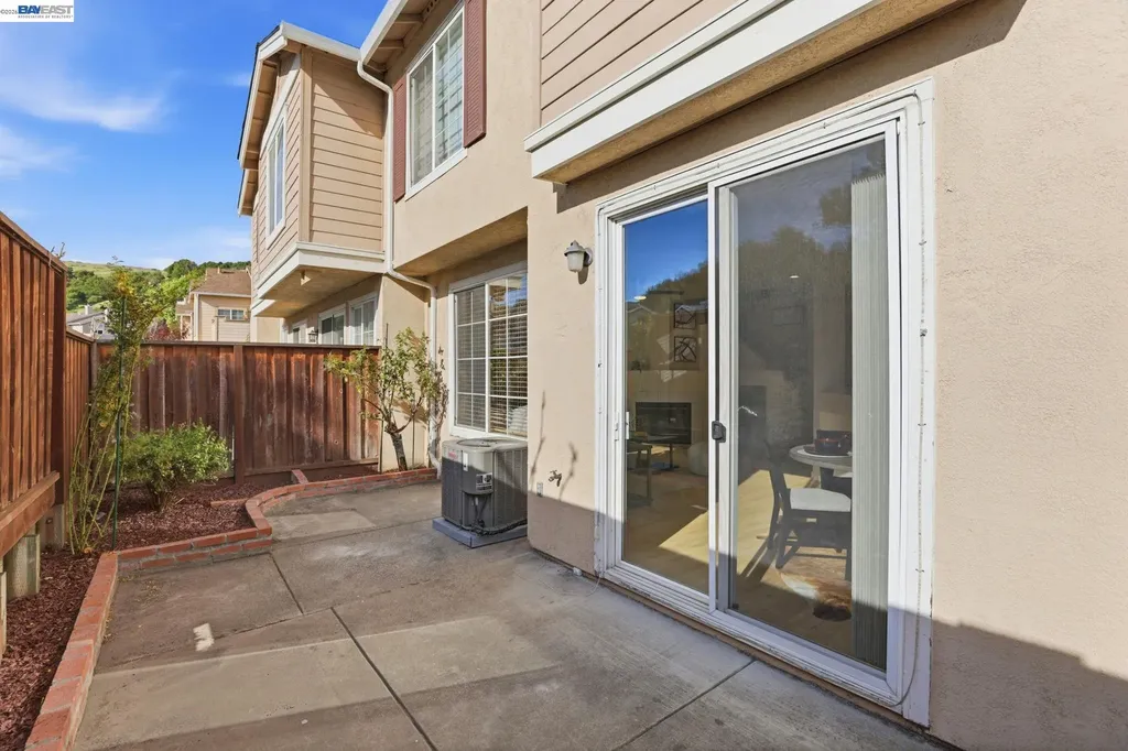 7318 Bower Lane Dublin CA 94568
