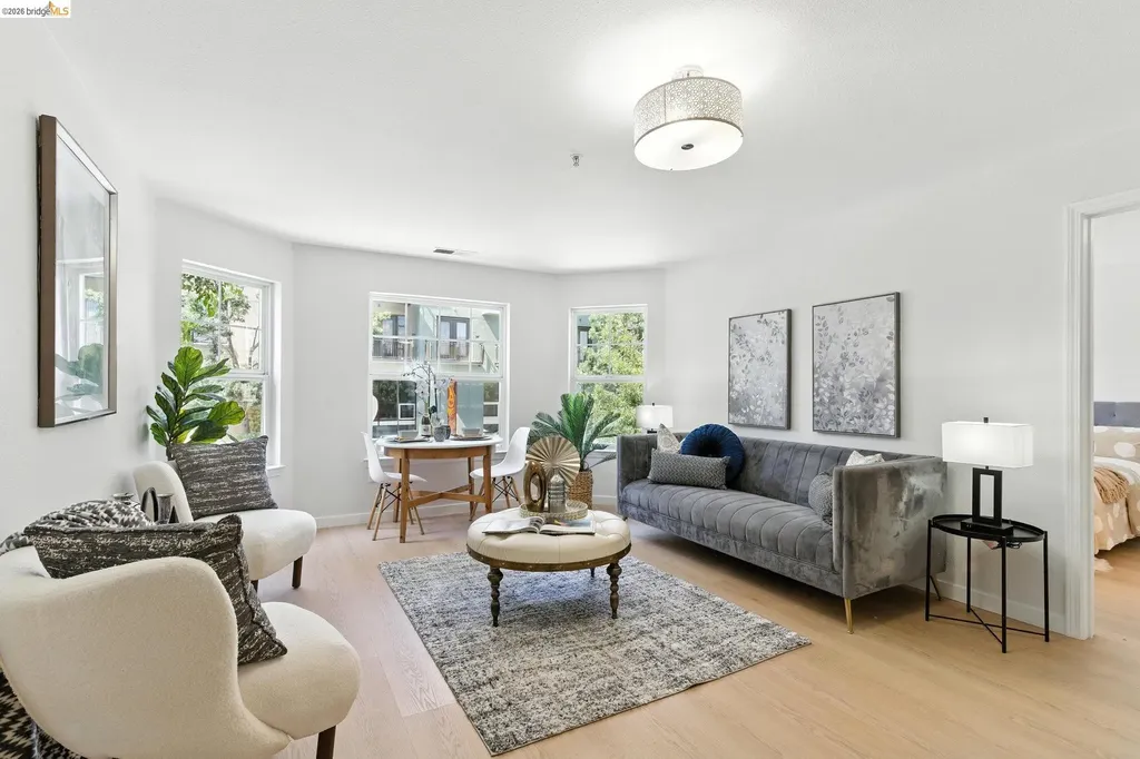 555 10th Street Oakland CA 94607