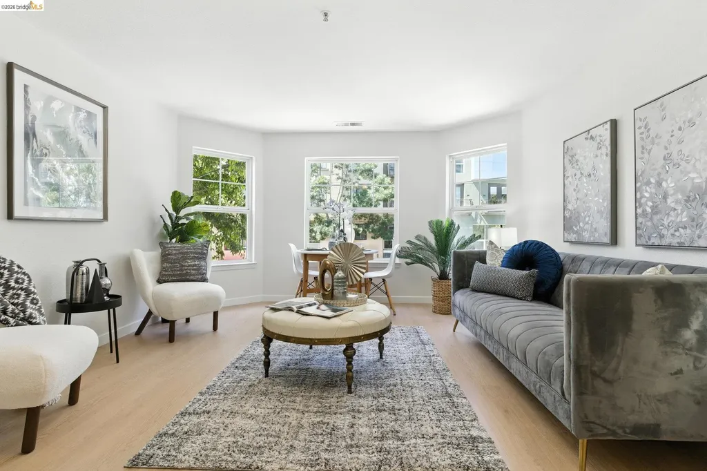 555 10th Street Oakland CA 94607
