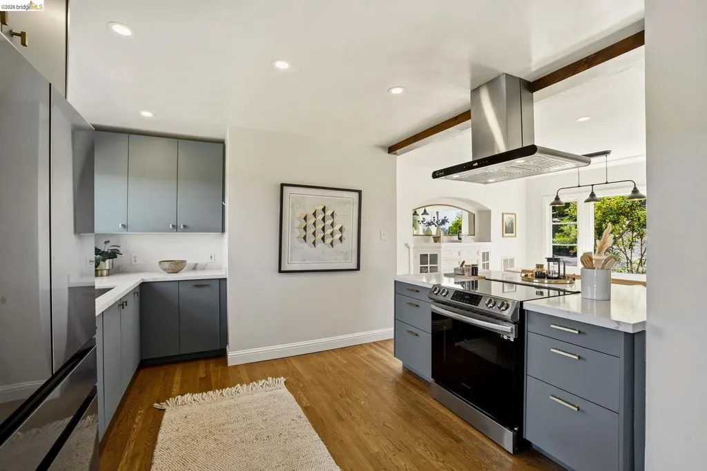700 Calmar Avenue Oakland CA 94610