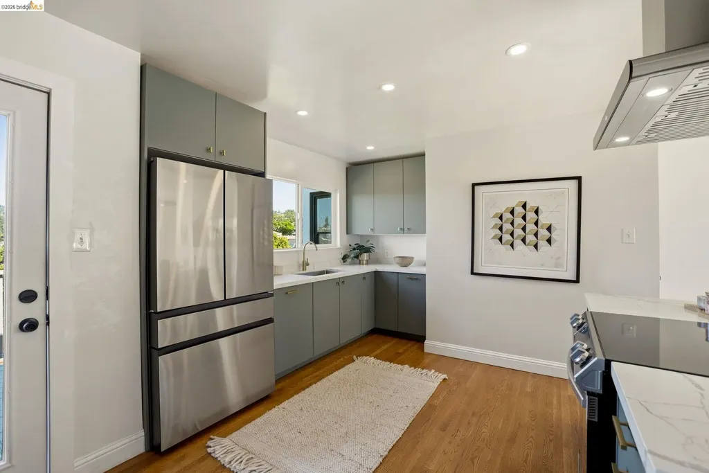 700 Calmar Avenue Oakland CA 94610