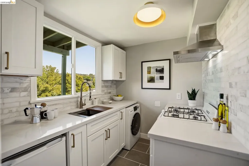 700 Calmar Avenue Oakland CA 94610