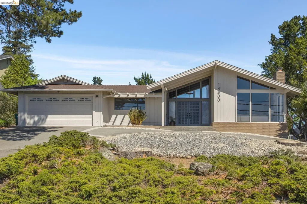 14300 Skyline Boulevard Oakland CA 94619
