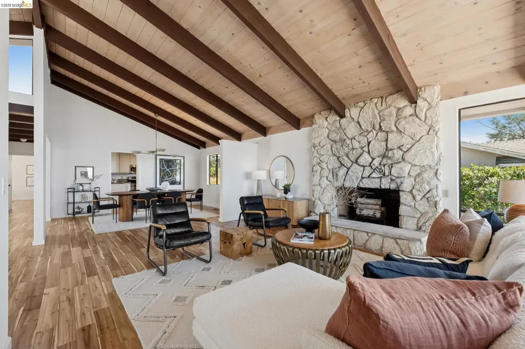 14300 Skyline Boulevard Oakland CA 94619