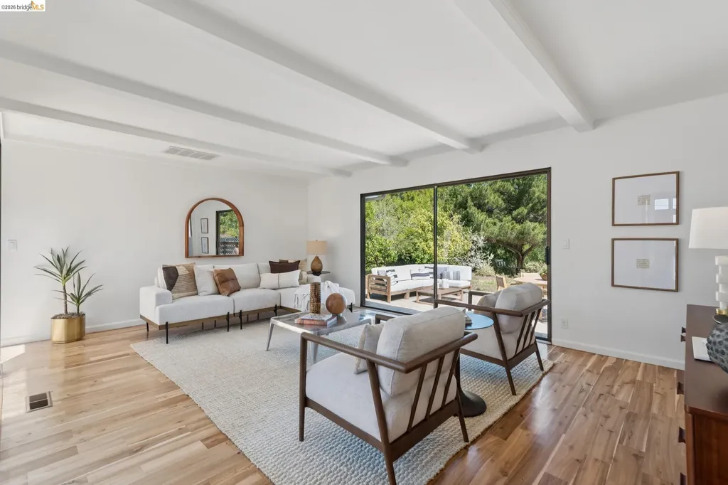 14300 Skyline Boulevard Oakland CA 94619