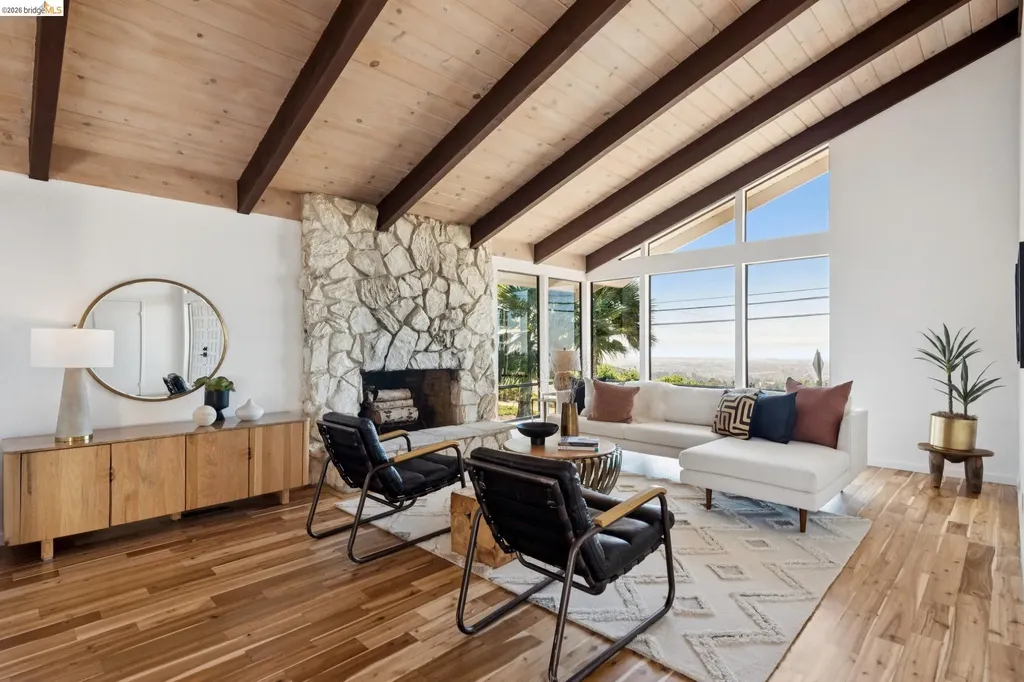 14300 Skyline Boulevard Oakland CA 94619