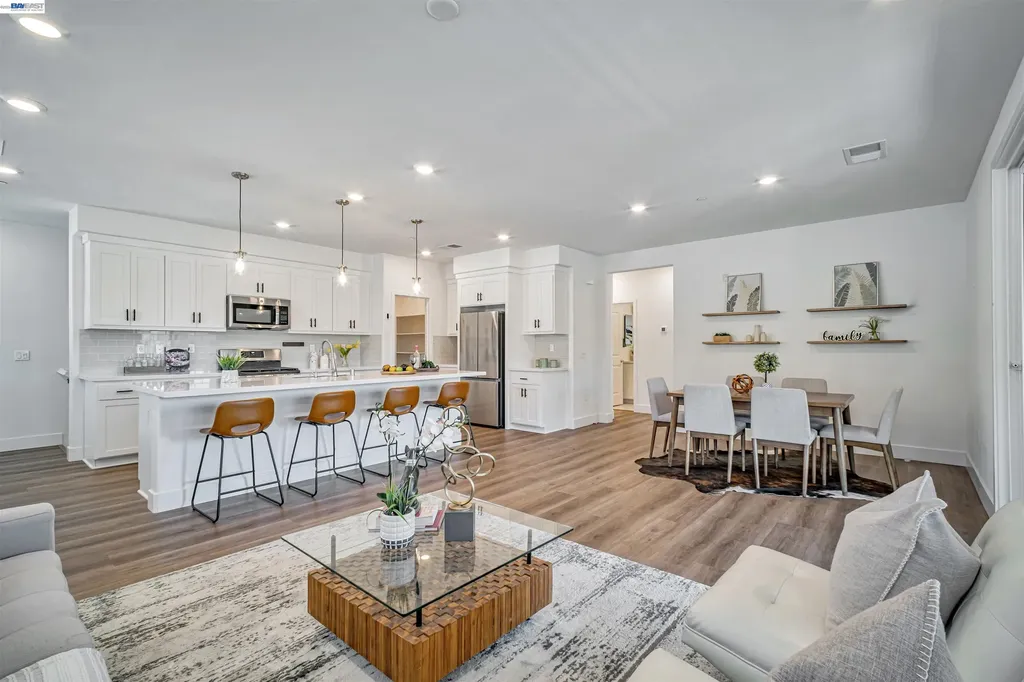 675 Delve Court Hayward CA 94544
