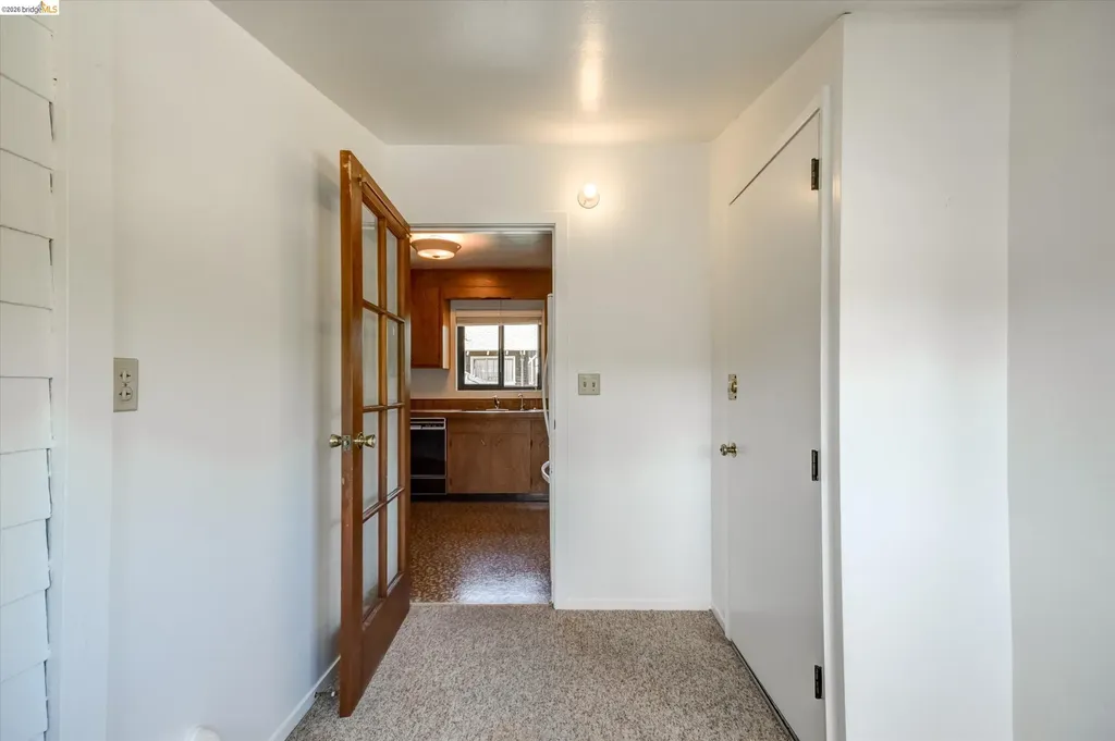 5570 Taft Avenue Oakland CA 94618
