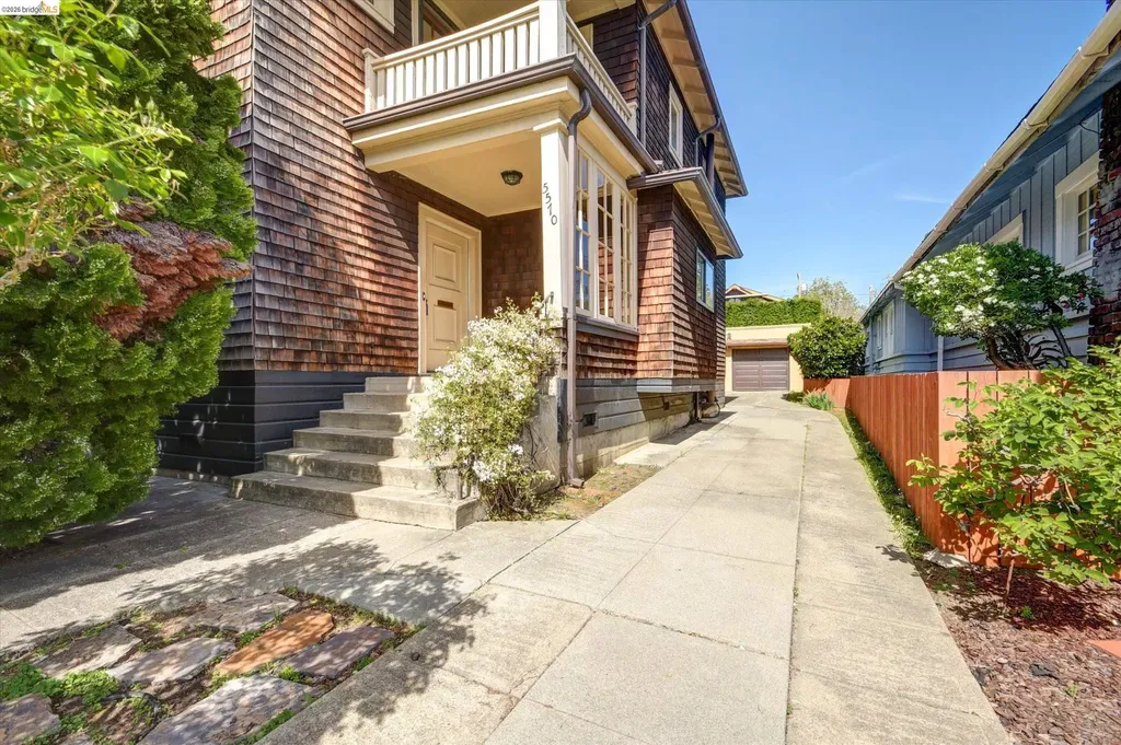 5570 Taft Avenue Oakland CA 94618