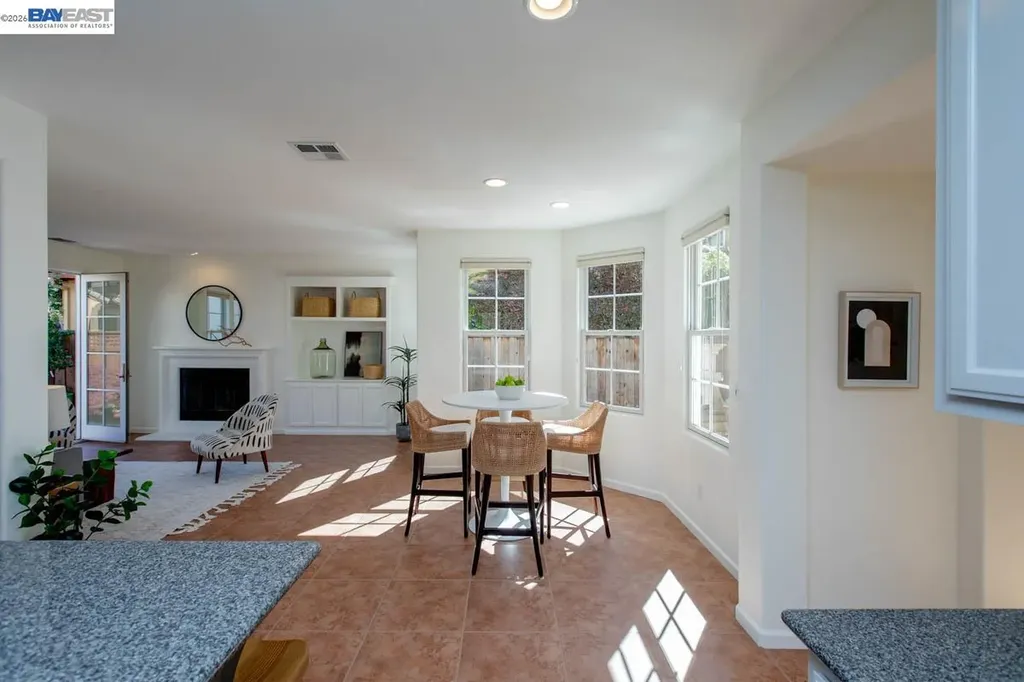 2358 Coral Sea Street Alameda CA 94501